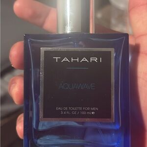 Tahari Aquawave Eau de Toilette - Blue